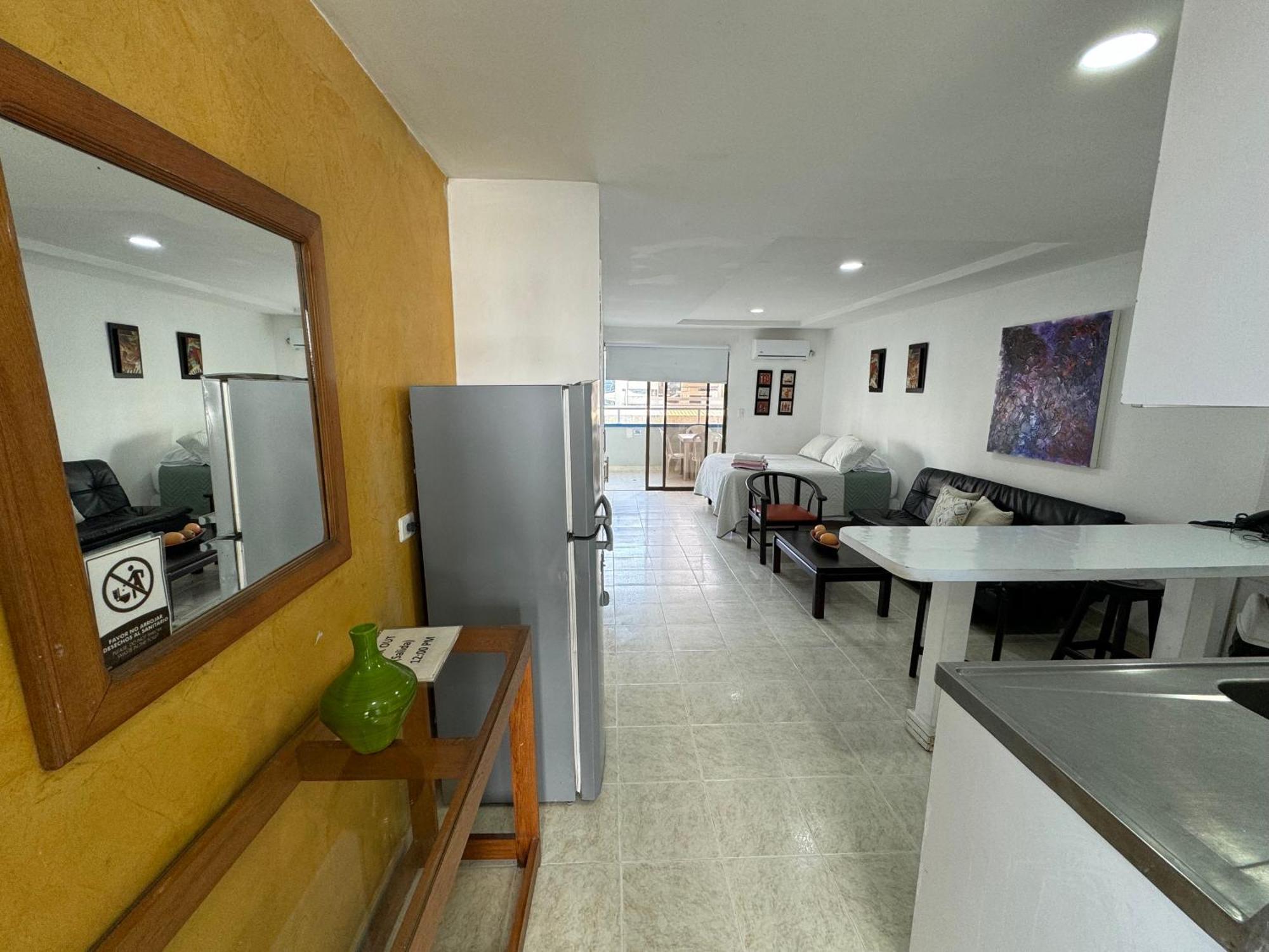 Apartamentos En Edificio Portofino Icdi Cartagena Ruang foto